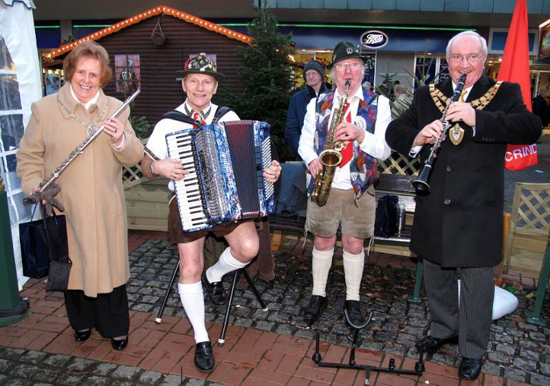 bavarian oompah band the bierkeller schunklers 2